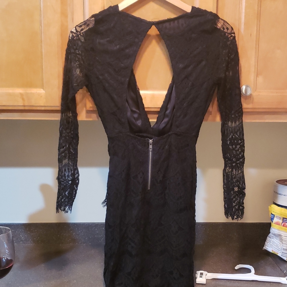 Dress - Picture 4 of 5